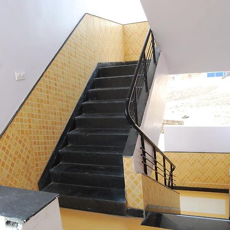 שירדי Hotel Utsav מראה חיצוני תמונה