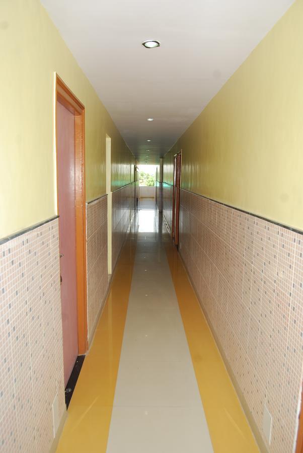 שירדי Hotel Utsav מראה חיצוני תמונה